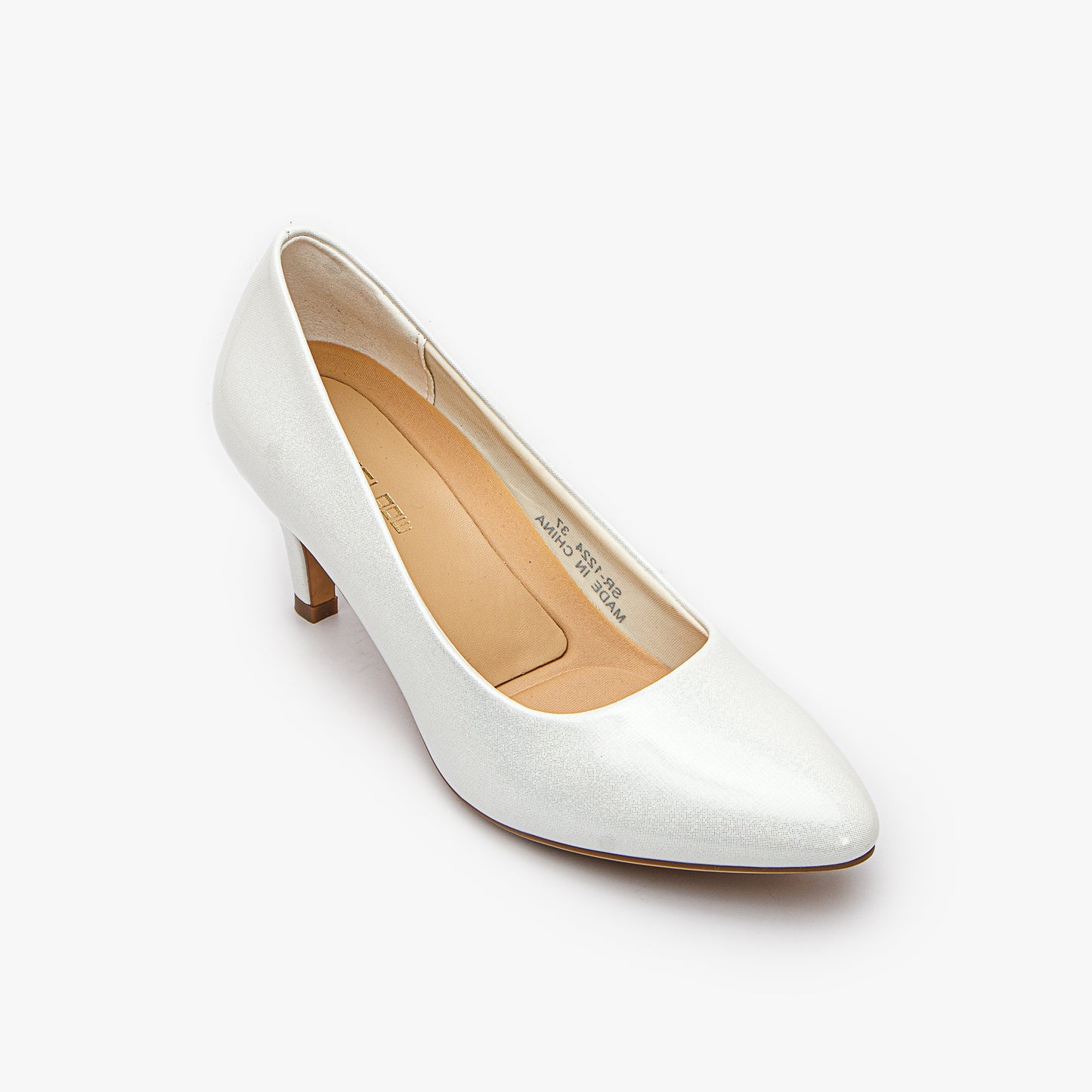 حذاء كلاسيك بكعب عالي