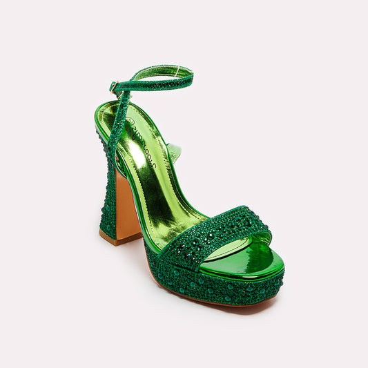 صندل سهرة مزين بالكريستال