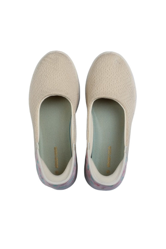 سنيكرز سهل الارتداء بجزء خفلي مشجر