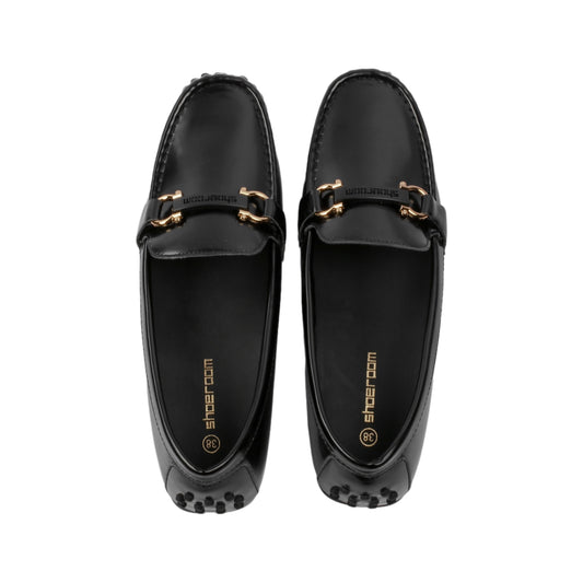 Flexible Flat Loafer