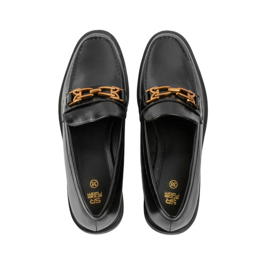 أحذية مسطحة كلاسيكية