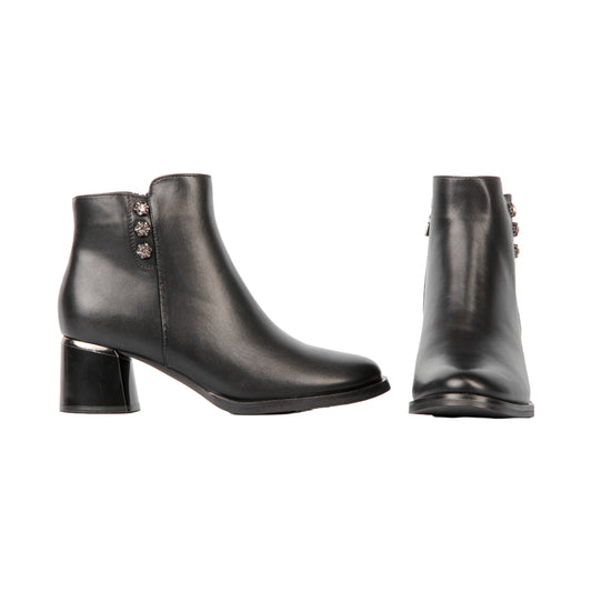 Simple Detailing Heeled Ankle Boot