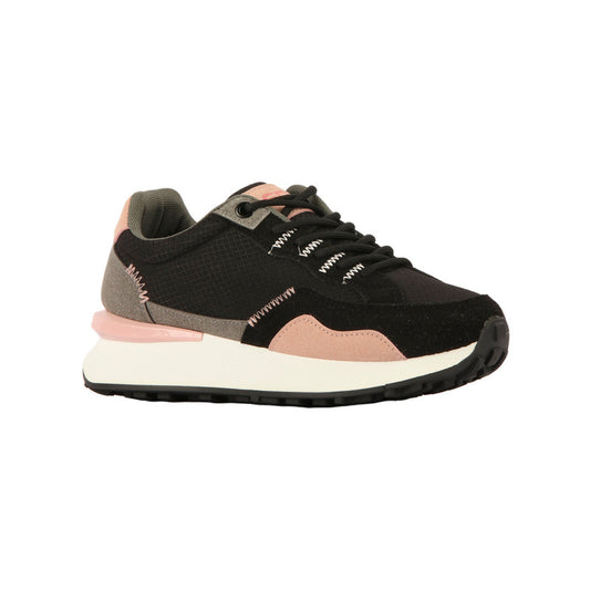 أحذية رياضية مخيطة غير رسمية