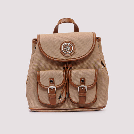 حقيبة ظهر بجيوب أمامية