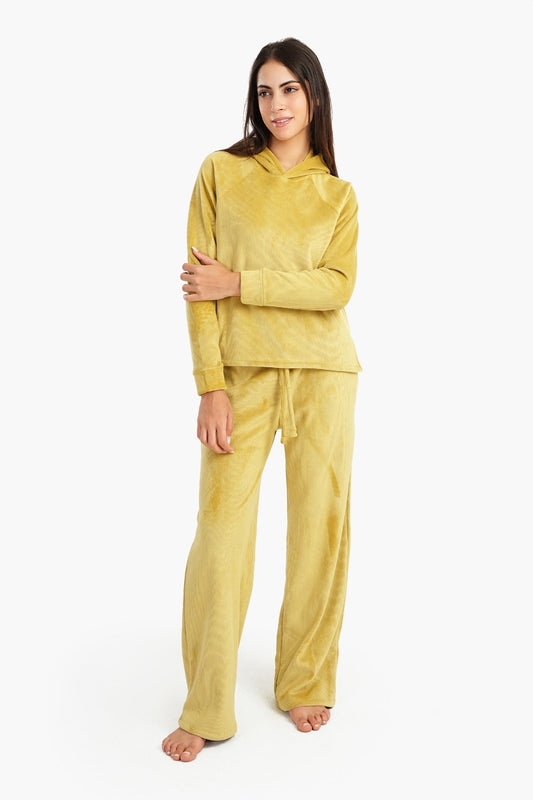 طقم بيجامة بغطاء رأس باللون الليموني