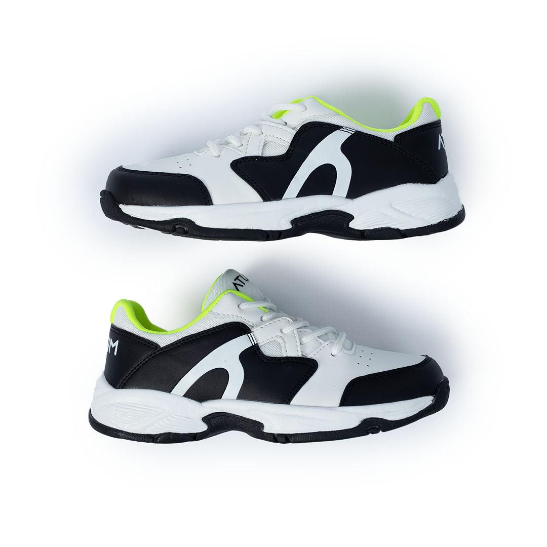 Photo by ๐๐ง๐จรฐ๏ฟฝโ SPORTSWEAR ยฎ on December 26, 2022. May be of white/black lifestyle shoes with atum logo