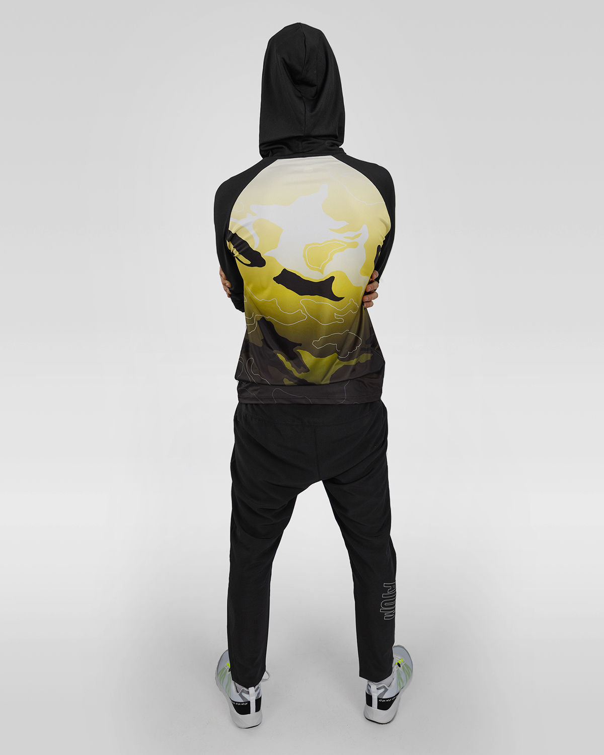 Training Long Sleeves Hooded T-shirt