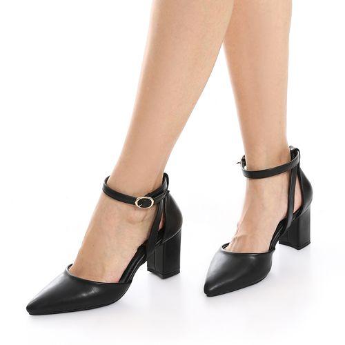 Black Pointed Toecap Heeled Shoes