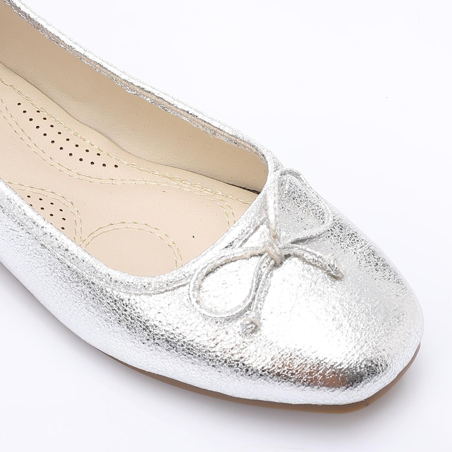 Simple Upper Bow Shiny Ballerina