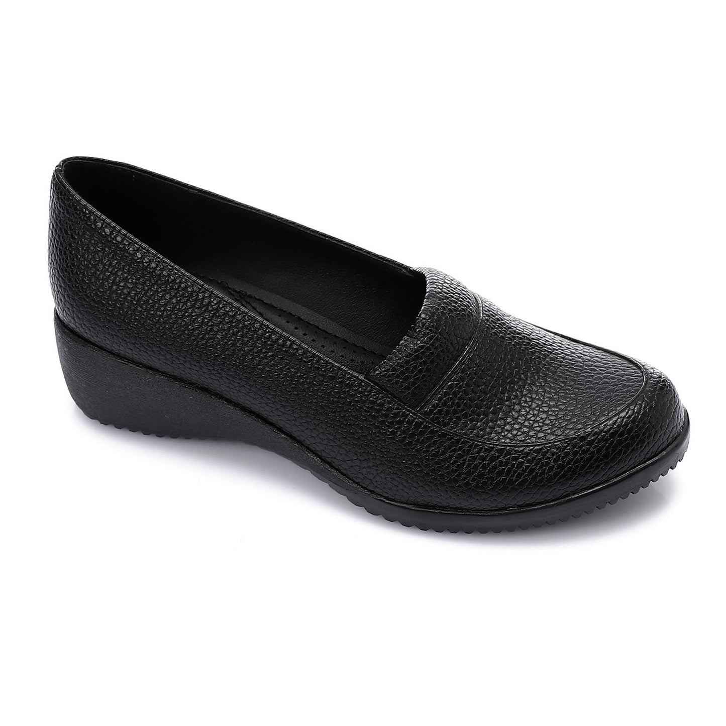 Textured Leather Low Platform Loafer