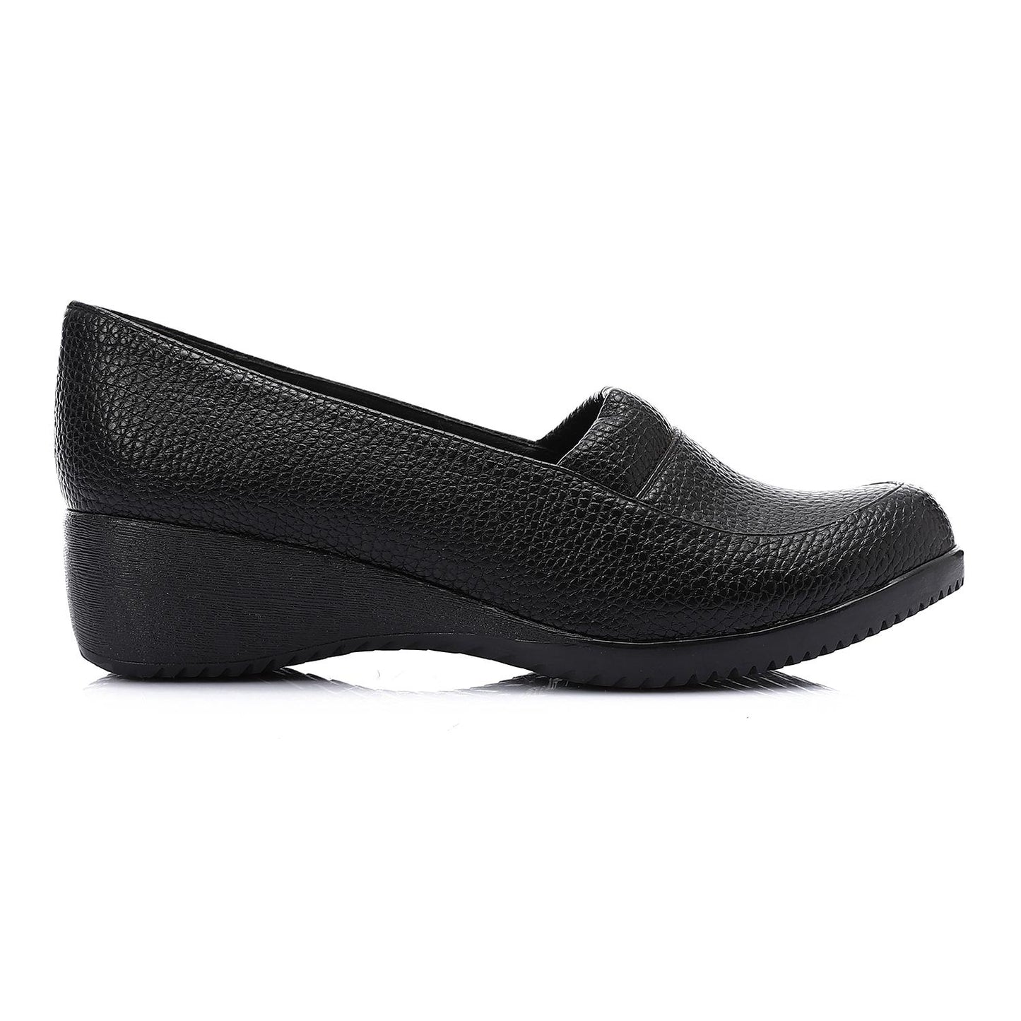 Textured Leather Low Platform Loafer