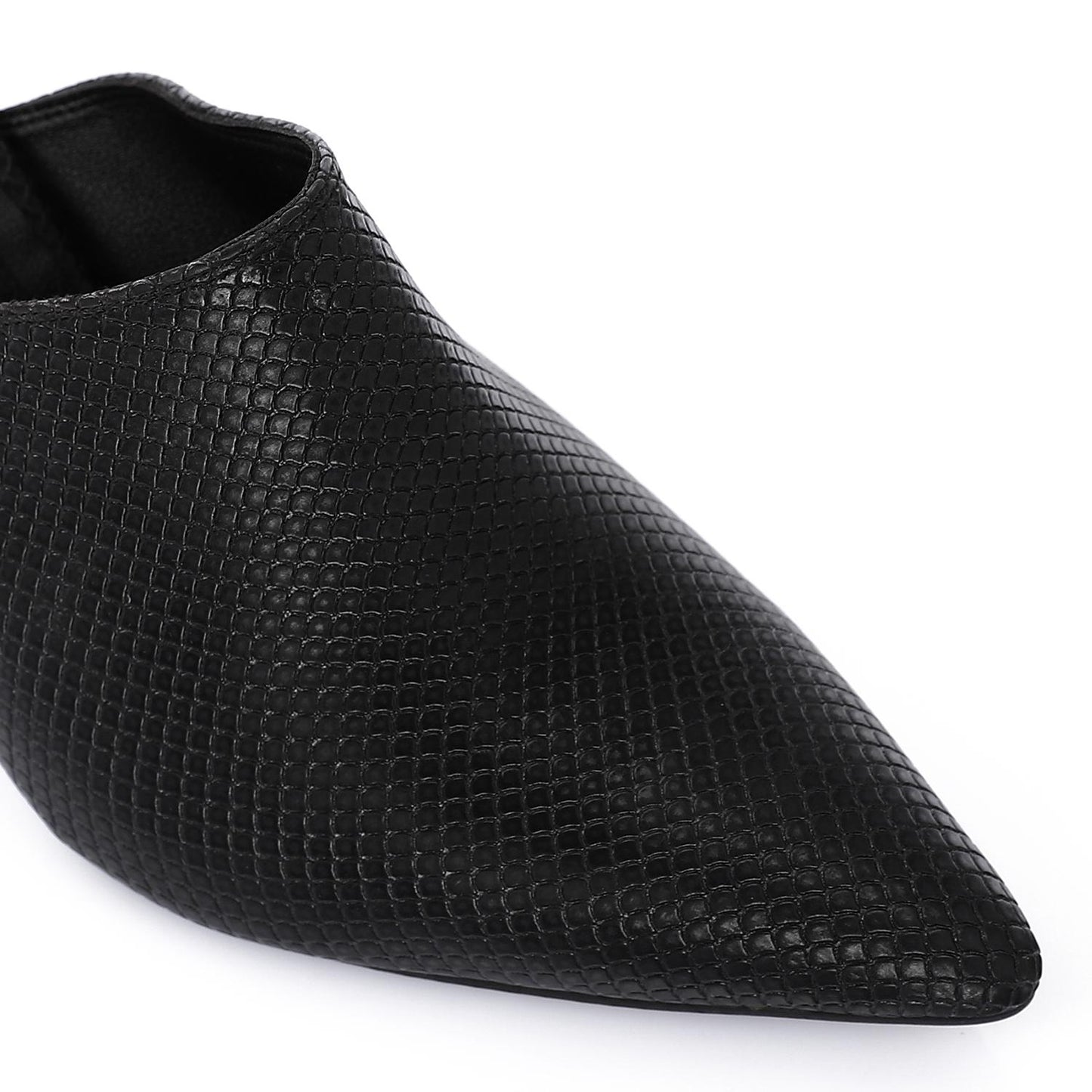 Black Pointed Toe Heeled Slipper