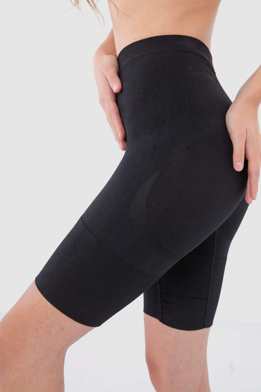 شورتات تنحيف الخصر العالي