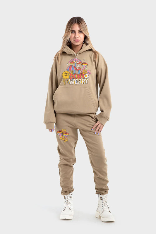 طقم مطبوع مكون من قطعتين هودي وسويت بانتس، لون رملي