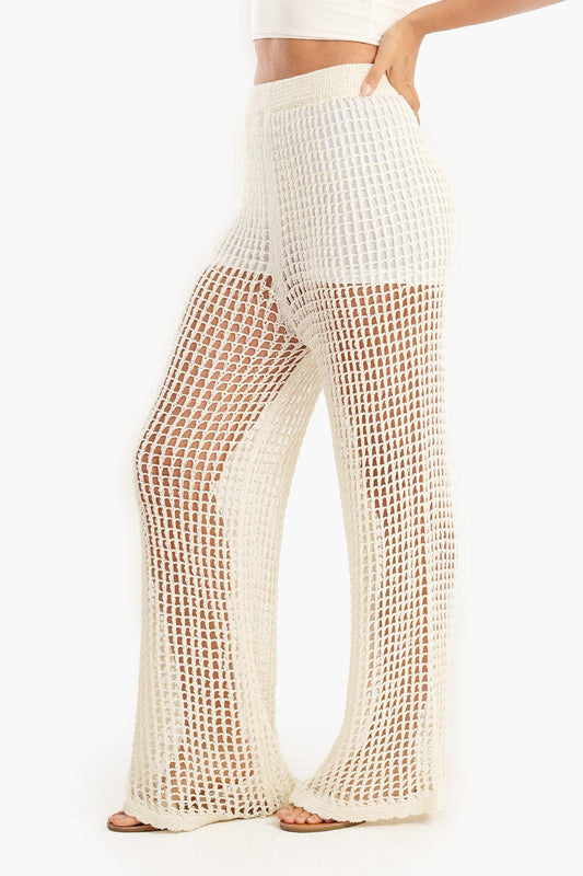 بنطلون شاطئ شبكي أبيض اللون
