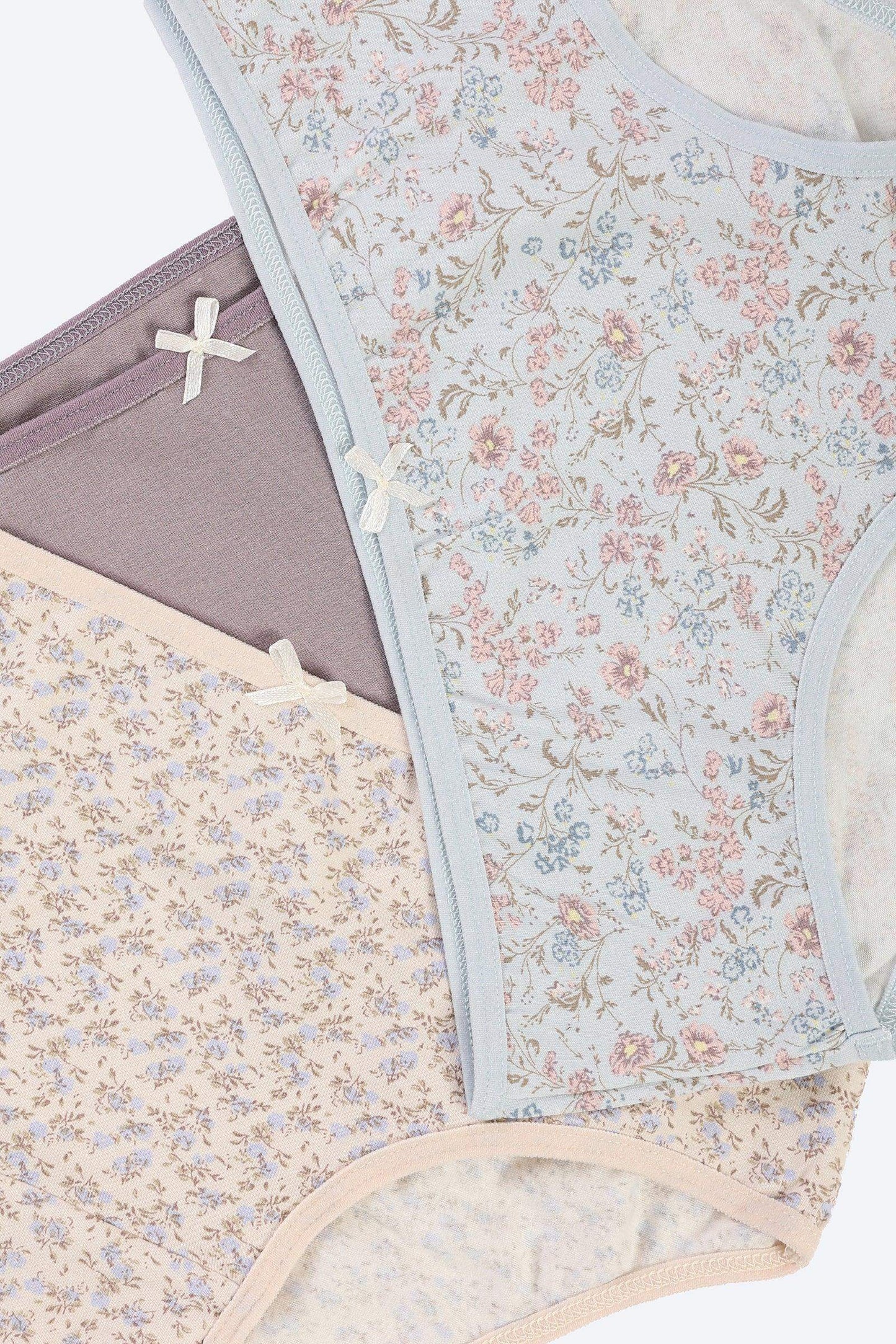 مجموعة من 3 سراويل داخلية ملونة