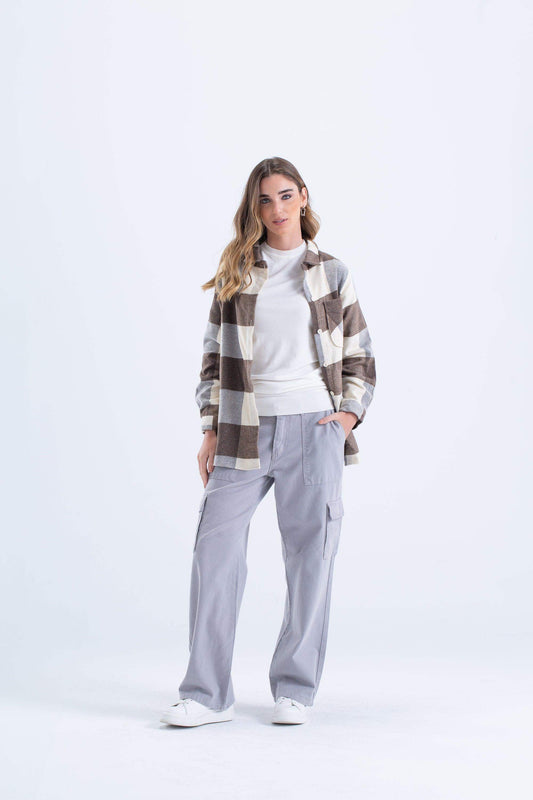 قميص بياقة دائرية