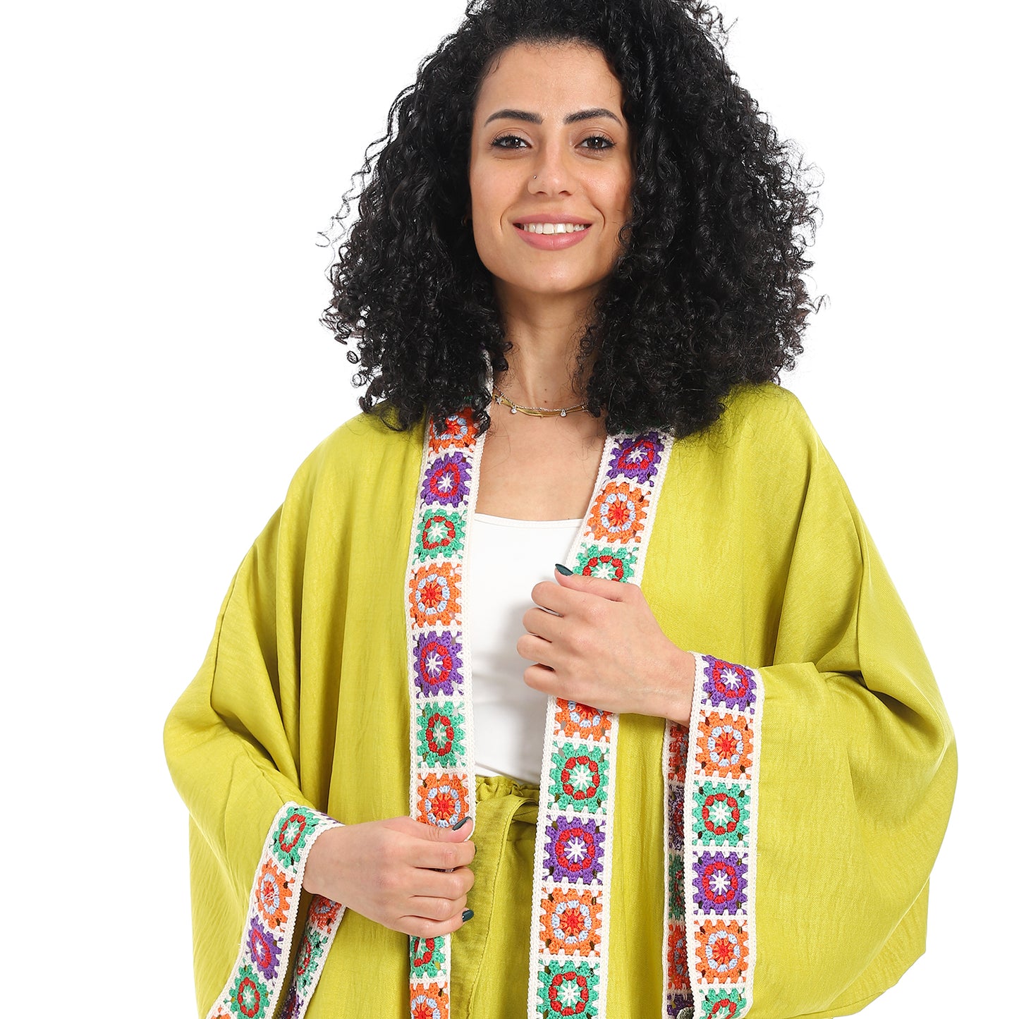 Embroidery kimono suit