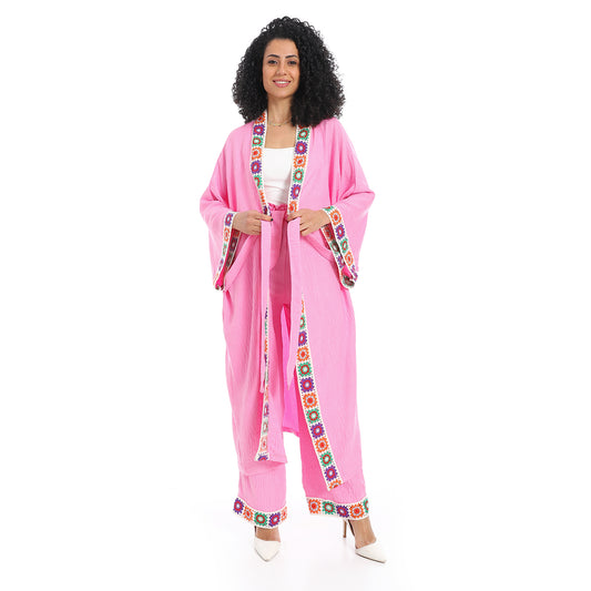 بدلة كيمونو مطرزة