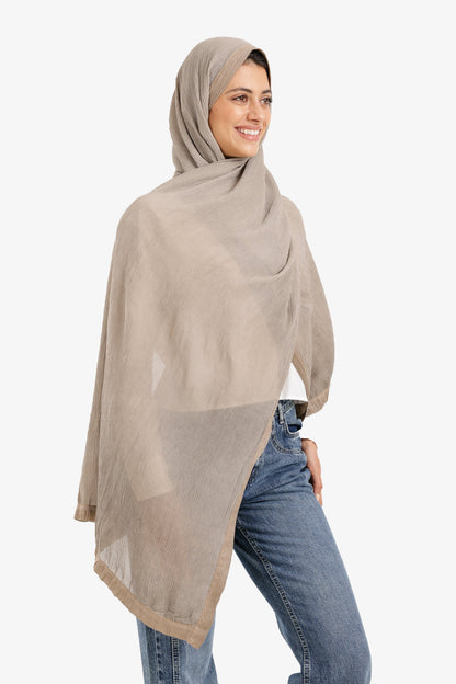 وشاح ساتان سادة من بليس