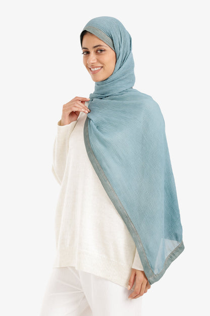 وشاح ساتان سادة من بليس