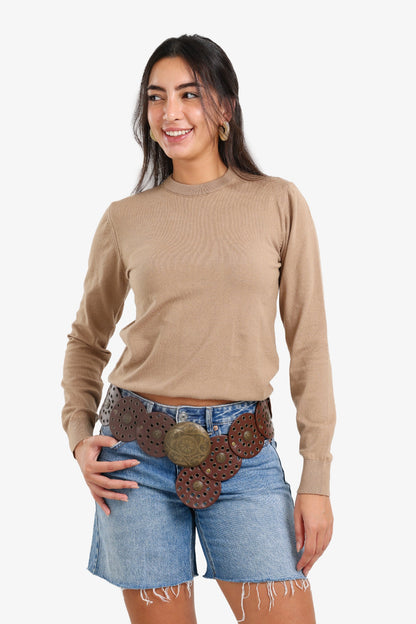 بلوفر برقبة دائرية