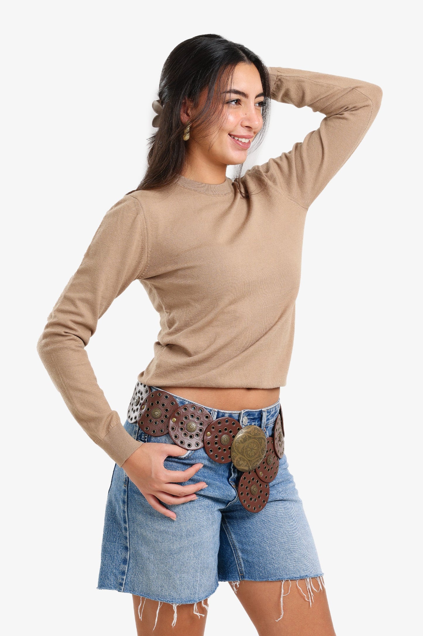 بلوفر برقبة دائرية