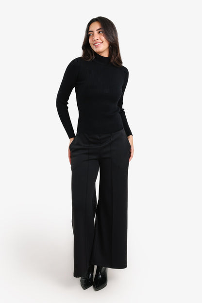 بلوفر مضلع برقبة عالية