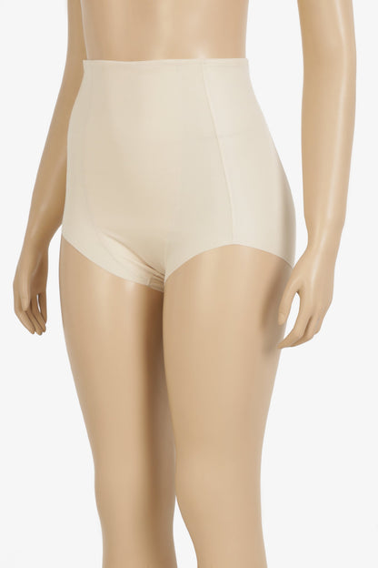 شورت قصير عالي الخصر مقطوع بالليزر