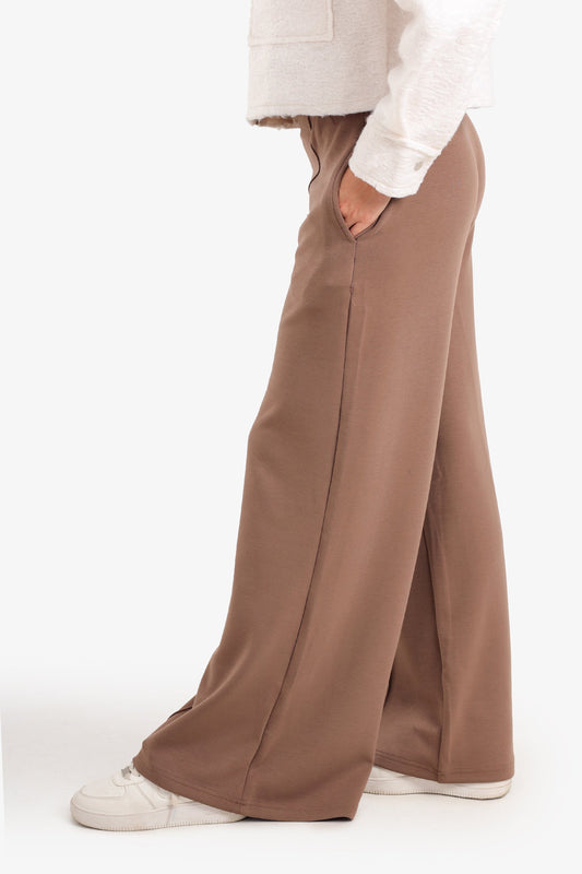 بنطلون استرخاء واسع الساق