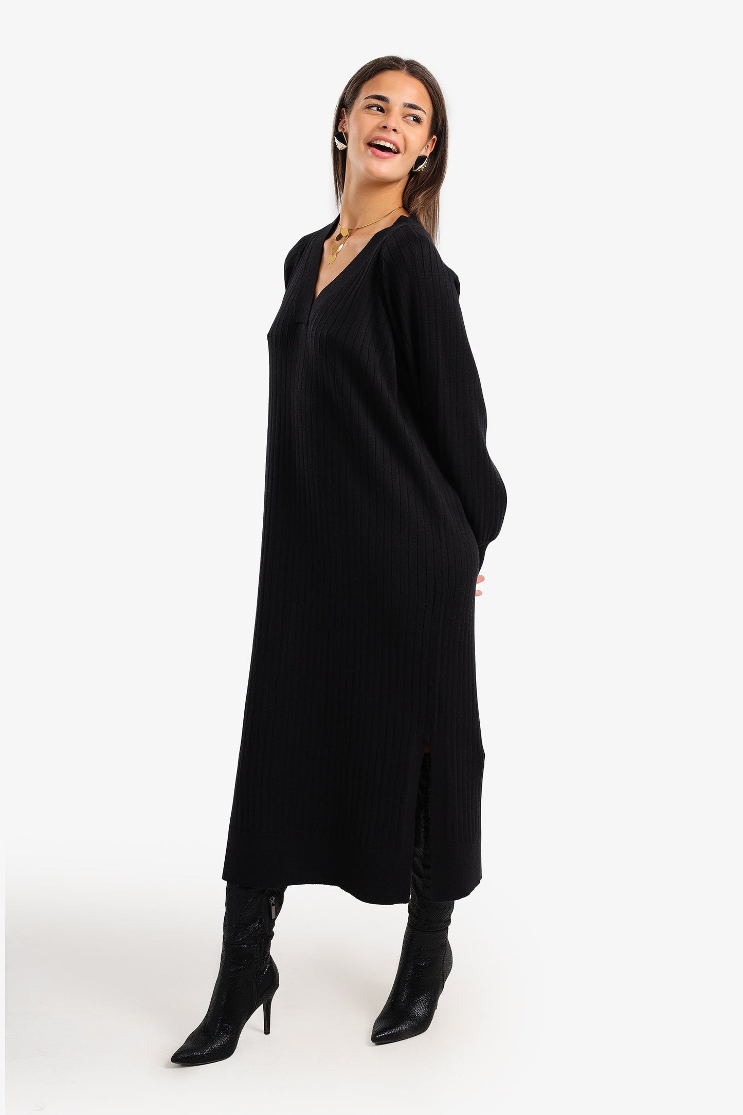 V-Neck Ribbed Midi Dress