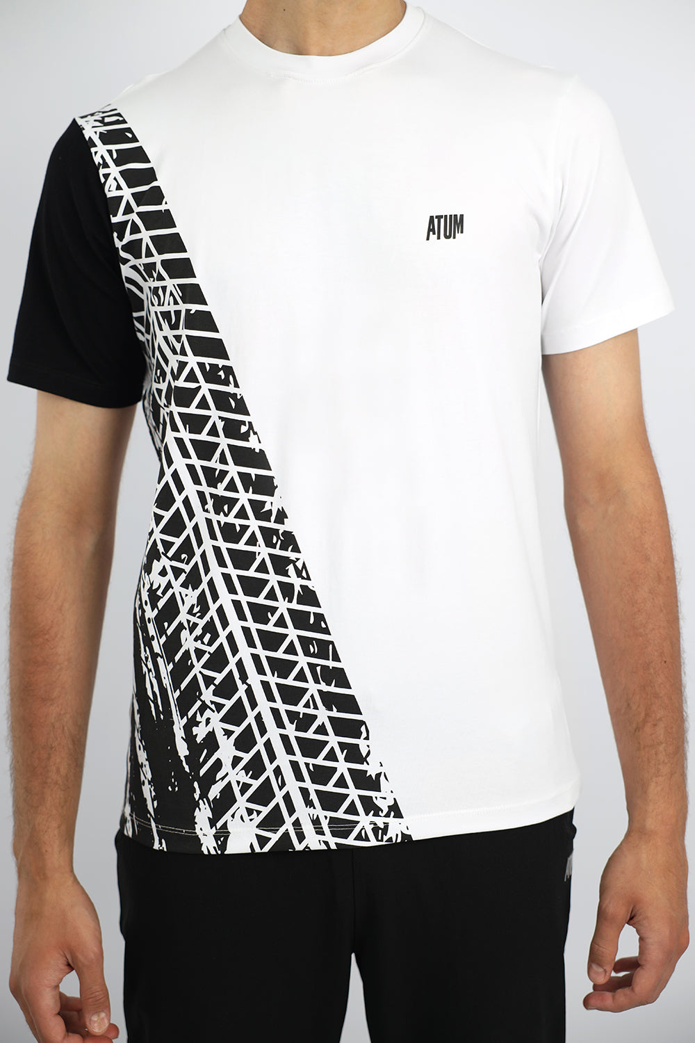 تي شيرت Atum Futuristic Crew Neck T-Shirt