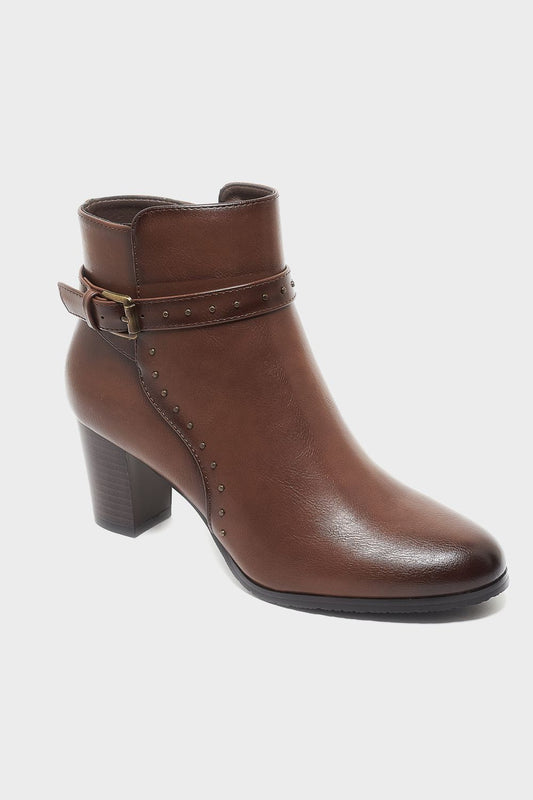 Shoeroom Fashionable Heeled Half Boots