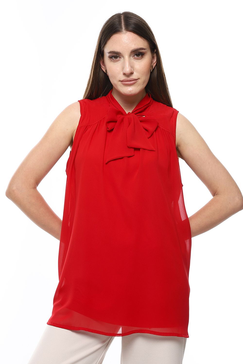 Mr.Joe Tie Neck Sleeveless Blouse