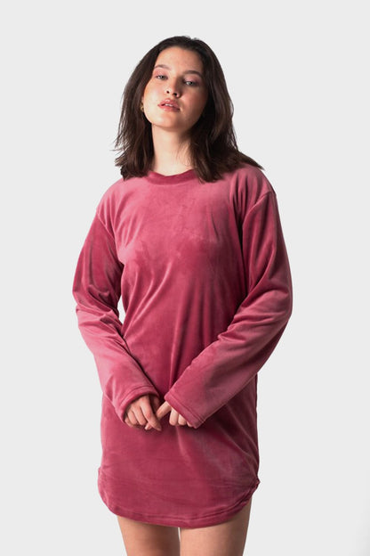 قميص نوم قصير بقصّة عادية