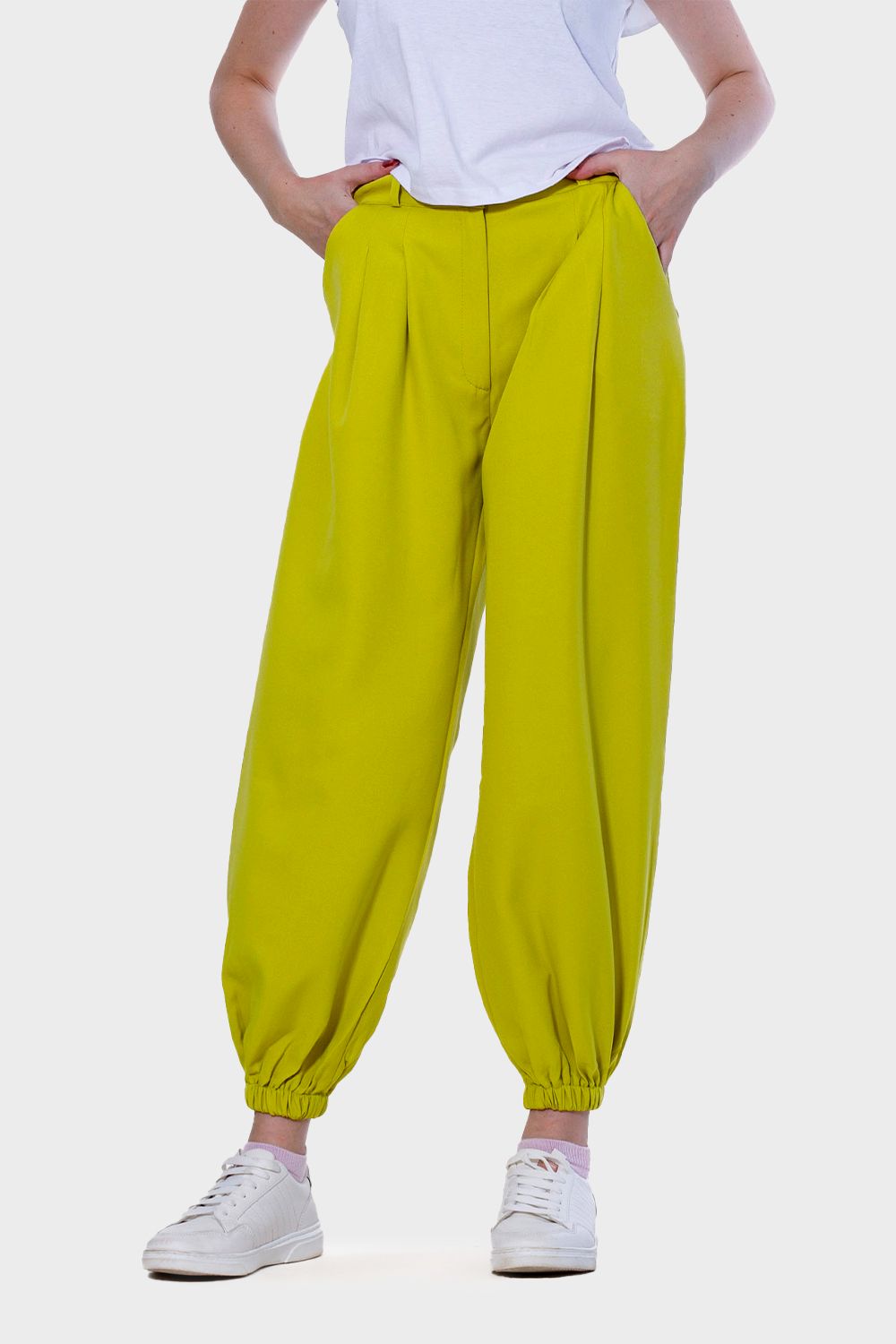 Slouchy Pants with Side Pockets