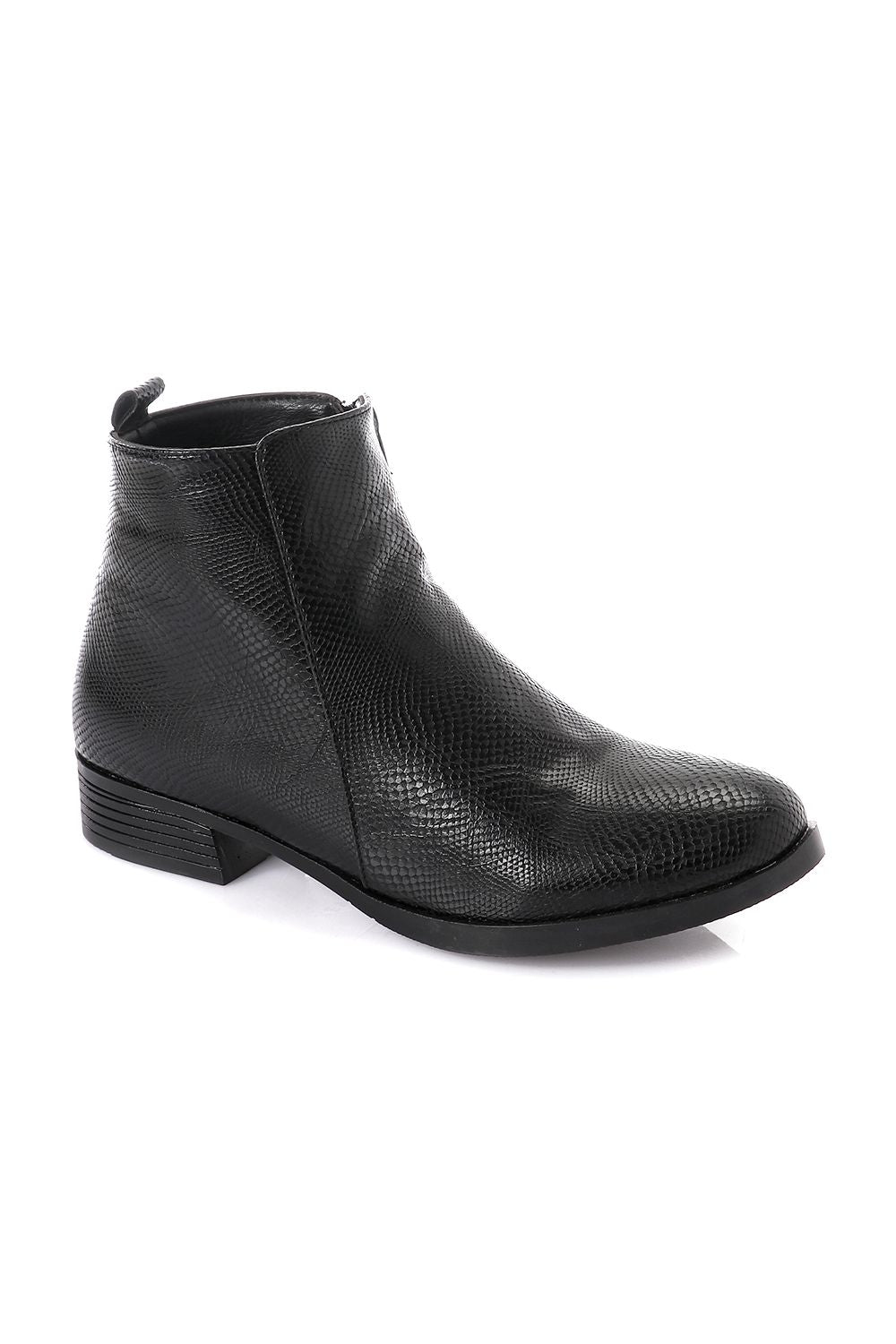 XO Style Chic Embossed Leather Boots