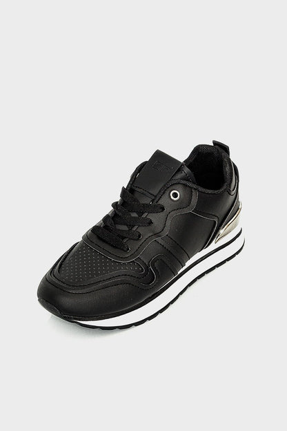 Fashionable Lace Up Sneakers
