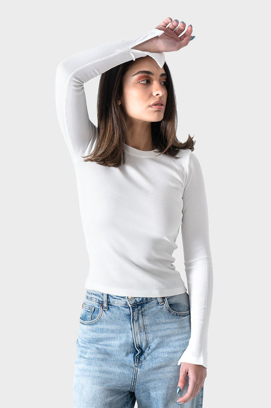 Okoye White Ribbed Top With Bracelet Slit