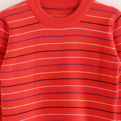 Pullover Round Neck Thinly Striped - بلوفر برقبة دائرية وخطوط رفيعة