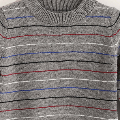 Pullover Round Neck Thinly Striped - بلوفر برقبة دائرية وخطوط رفيعة