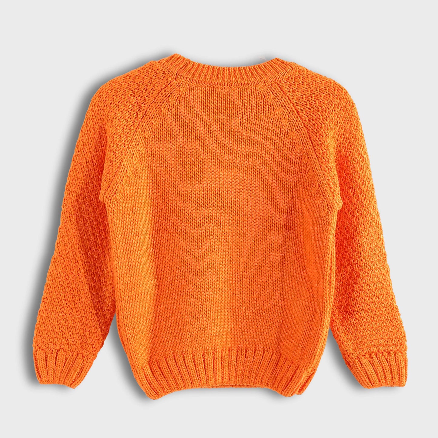 Pullover Neck Round With Pocket - بلوزة برقبة دائرية مع جيب