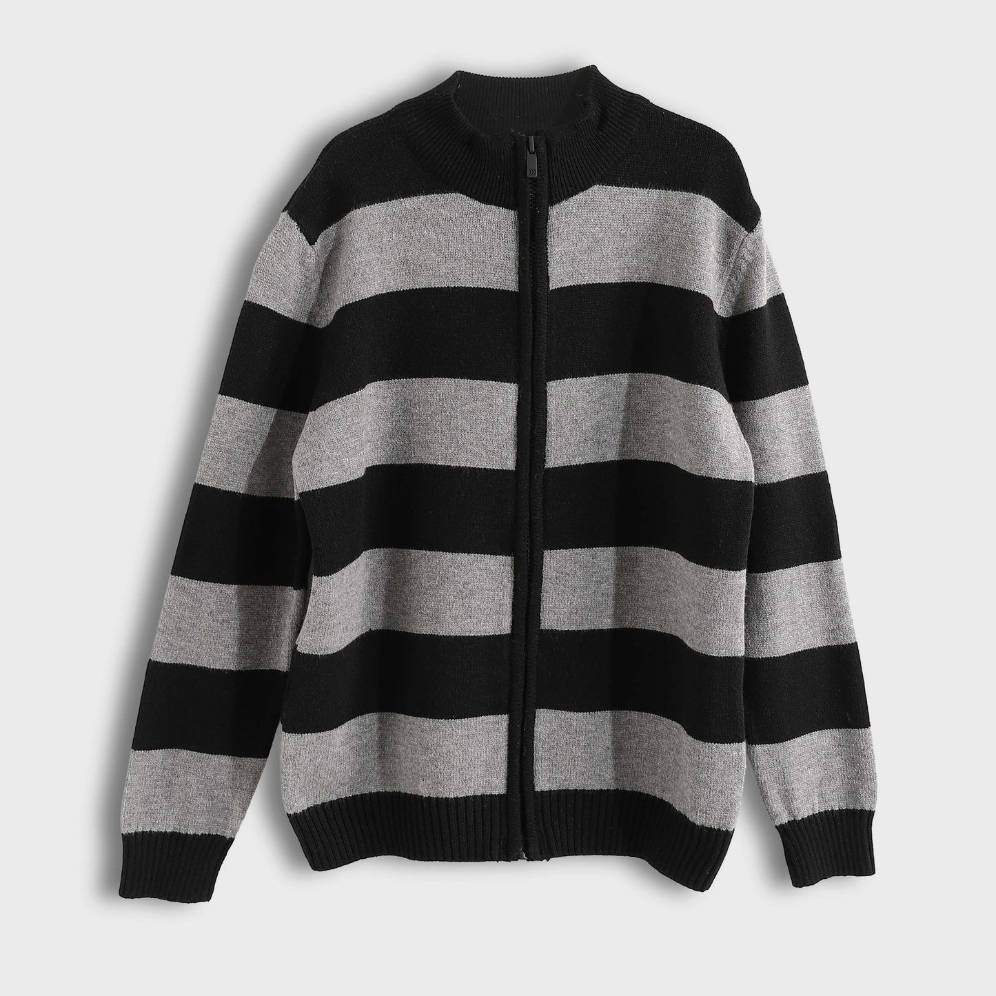 Long Zipper Pullover - بلوفر طويل بسحاب