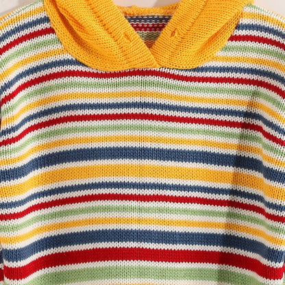 Closed Hooded Sweatshirt - سويت شيرت بغطاء رأس مغلق
