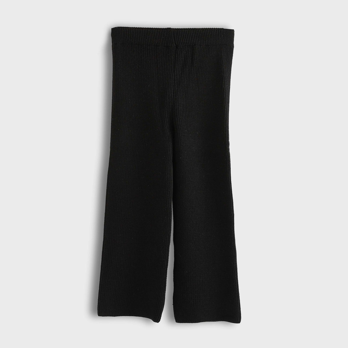 Knitted Set  - مجموعة محبوكة