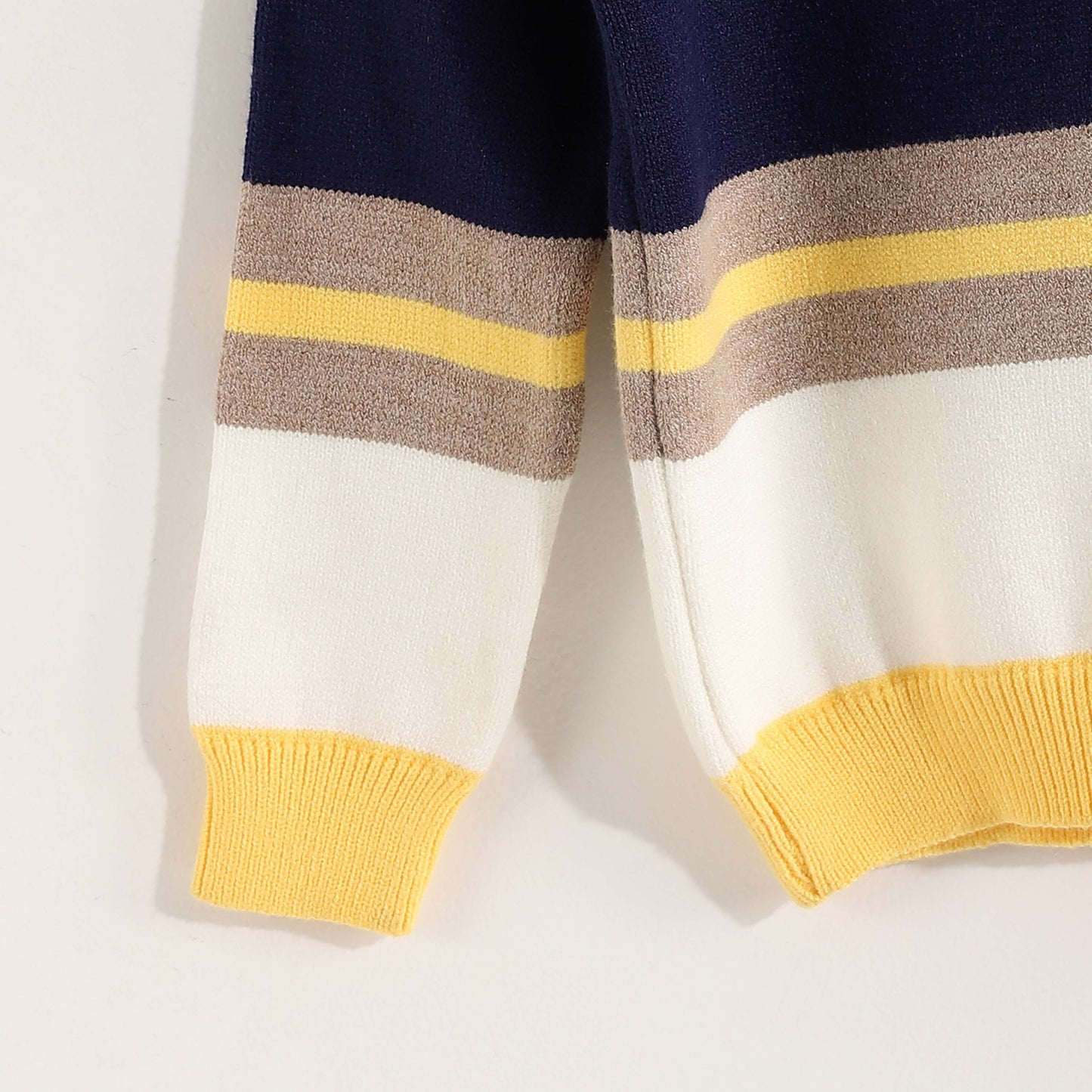 Pullover Pullover Round Neck - بلوفر بلوفر برقبة دائرية