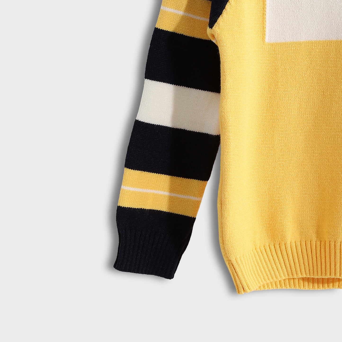 Crew Pullover Neck Pullover - بلوفر برقبة دائرية