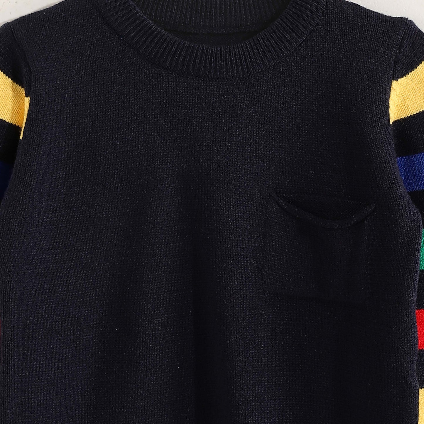 Long Sleeve Pullover - بلوفر بأكمام طويلة