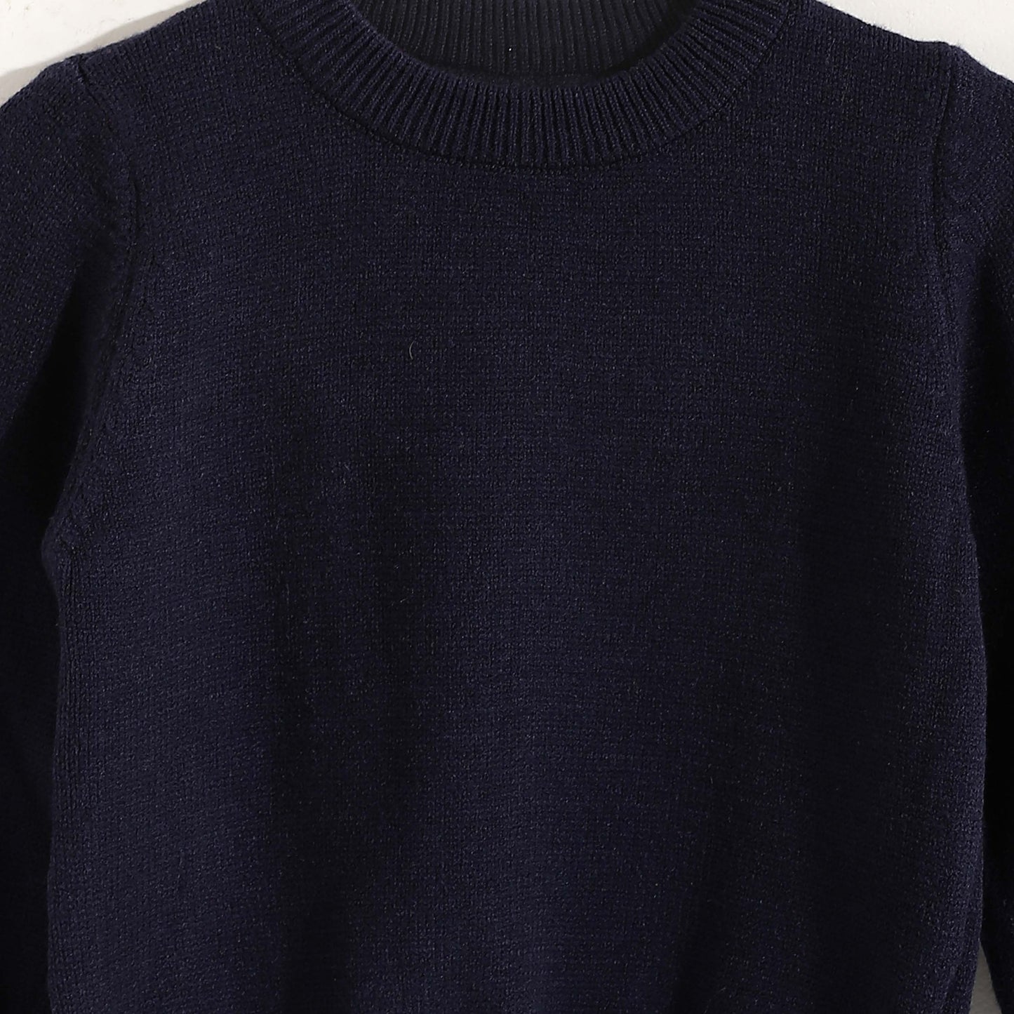 Round Neck Plain Pullover
