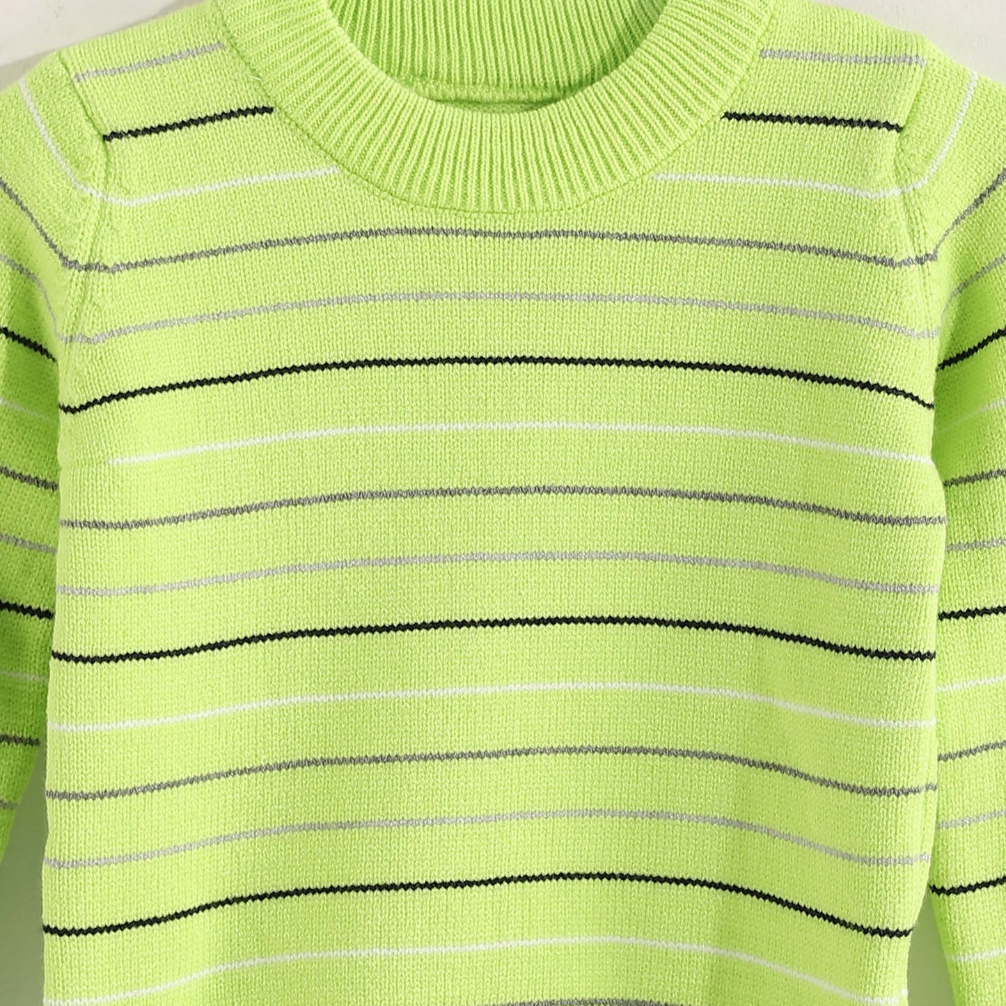 Boys Round Neck Thin Strips Pullover